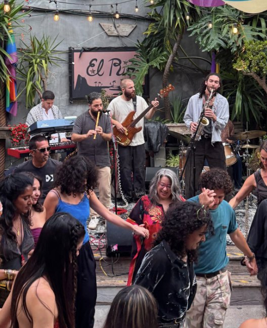 Al-Akhbar live at El Rio, reel